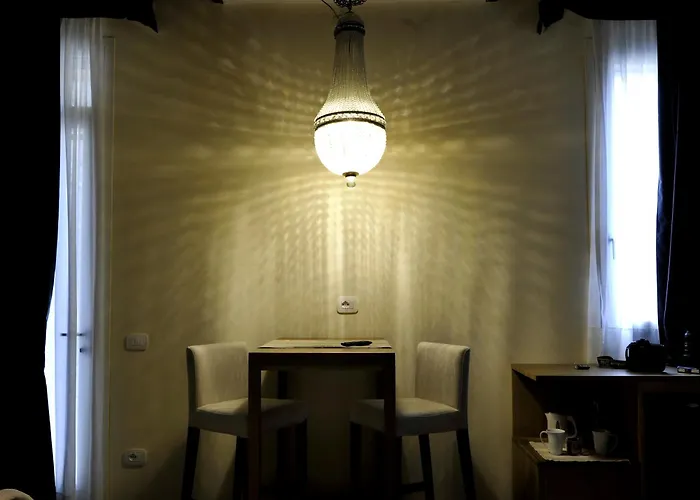 فندق مبيت وإفطار 27 فيرّارا