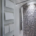 27 Bed & Breakfast